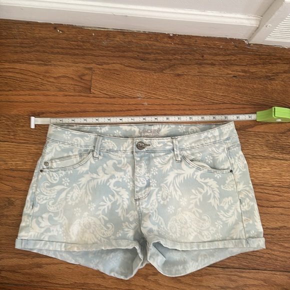 Paisley pattern Hart Denim Jean shorts - Picture 4 of 4